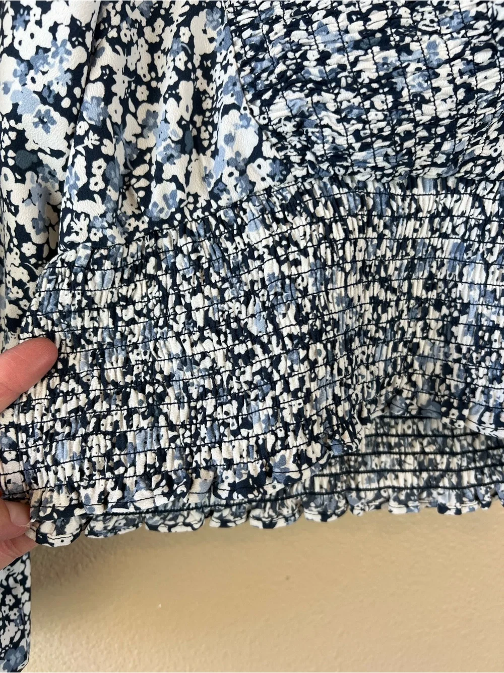 Abercrombie floral smocked puff sleeve top